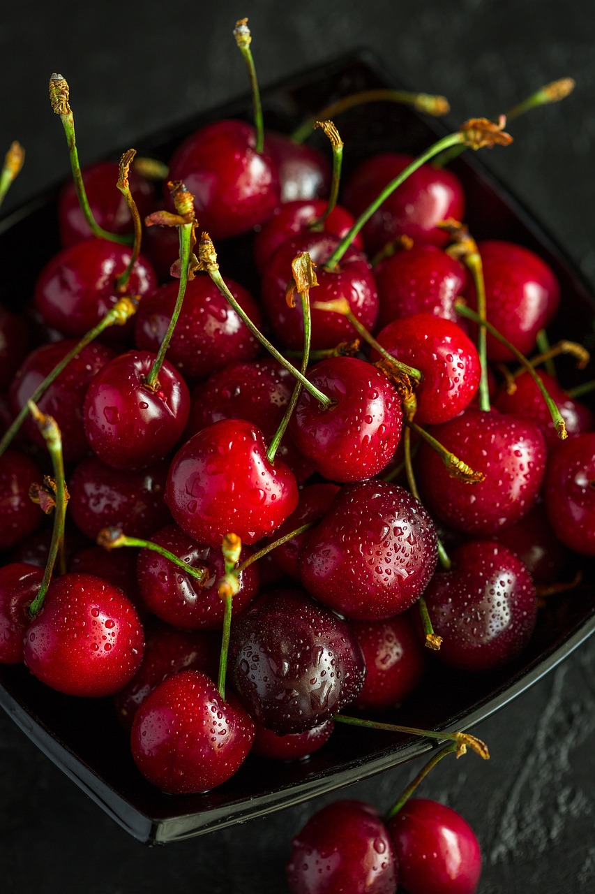 Cherry New Zealand được sử dụng trong lẵng hoa